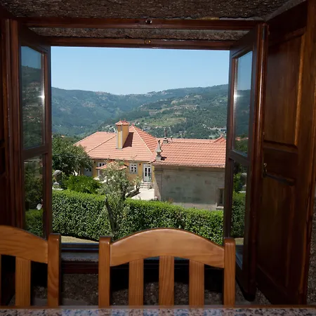 Hétvégi ház Quinta Do Outeiro *